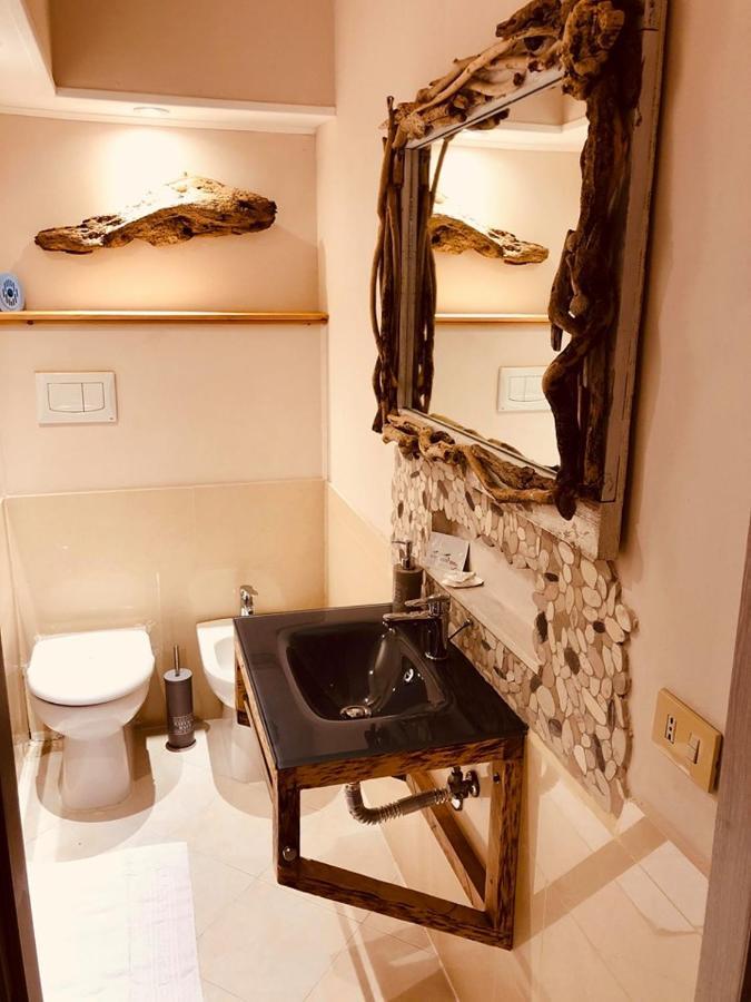 B&B Le Quattro Stagioni La Maddalena  Eksteriør billede