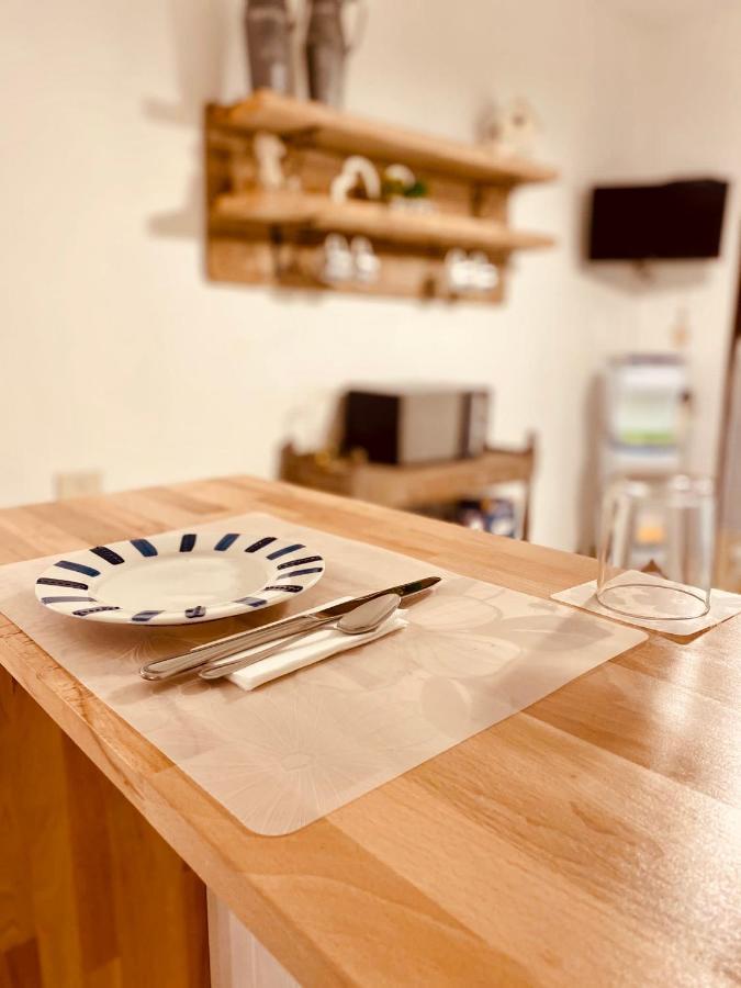 B&B Le Quattro Stagioni La Maddalena  Eksteriør billede